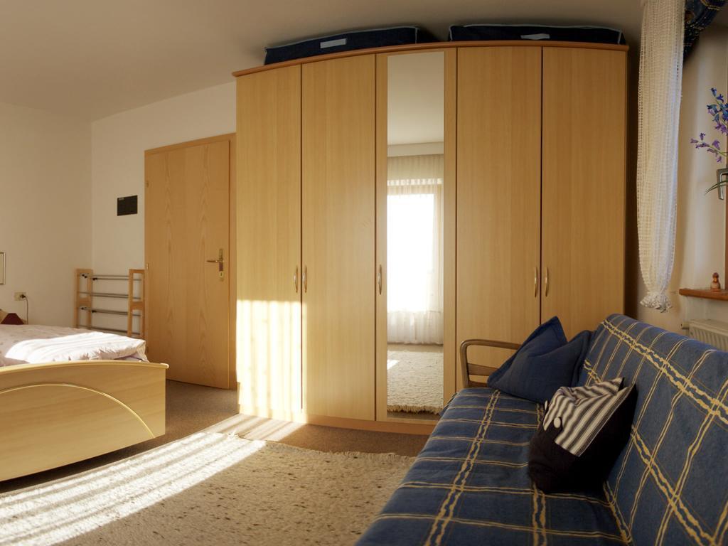 Appartements Sonnengarten Tirolo Chambre photo