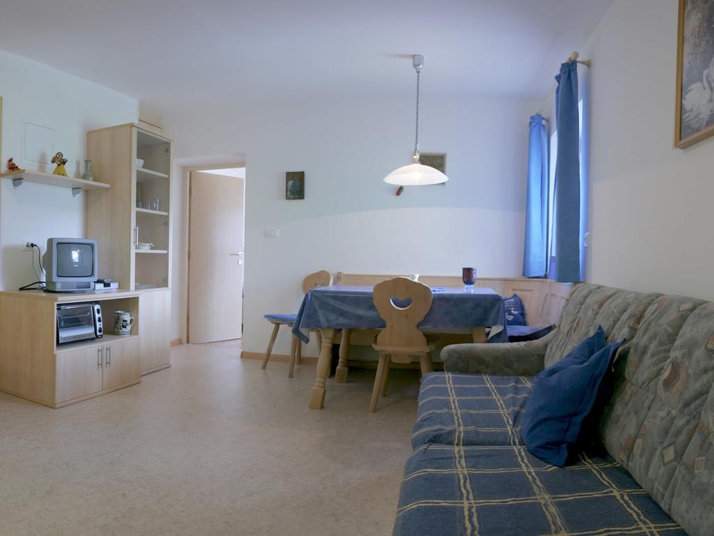 Appartements Sonnengarten Tirolo Chambre photo